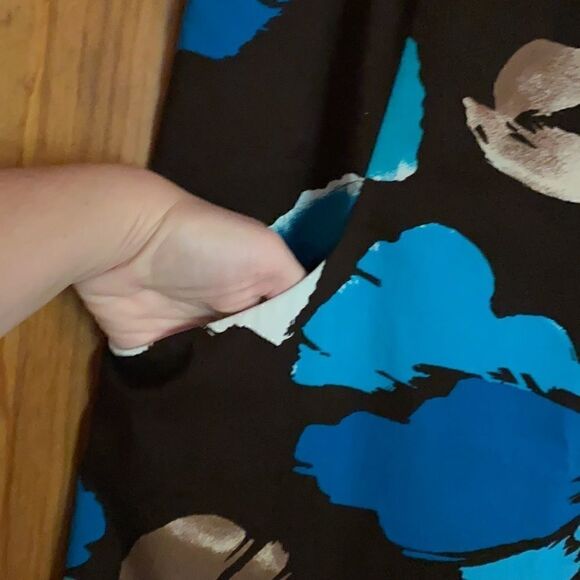 JAX sundress 8 bright and tropical - Picture 7 of 8